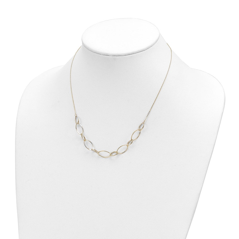 FJC Finejewelers 14 kt Yellow Gold Fancy Polished Bright Cut Oval Link Necklace 18 Inches x 8.13 mm