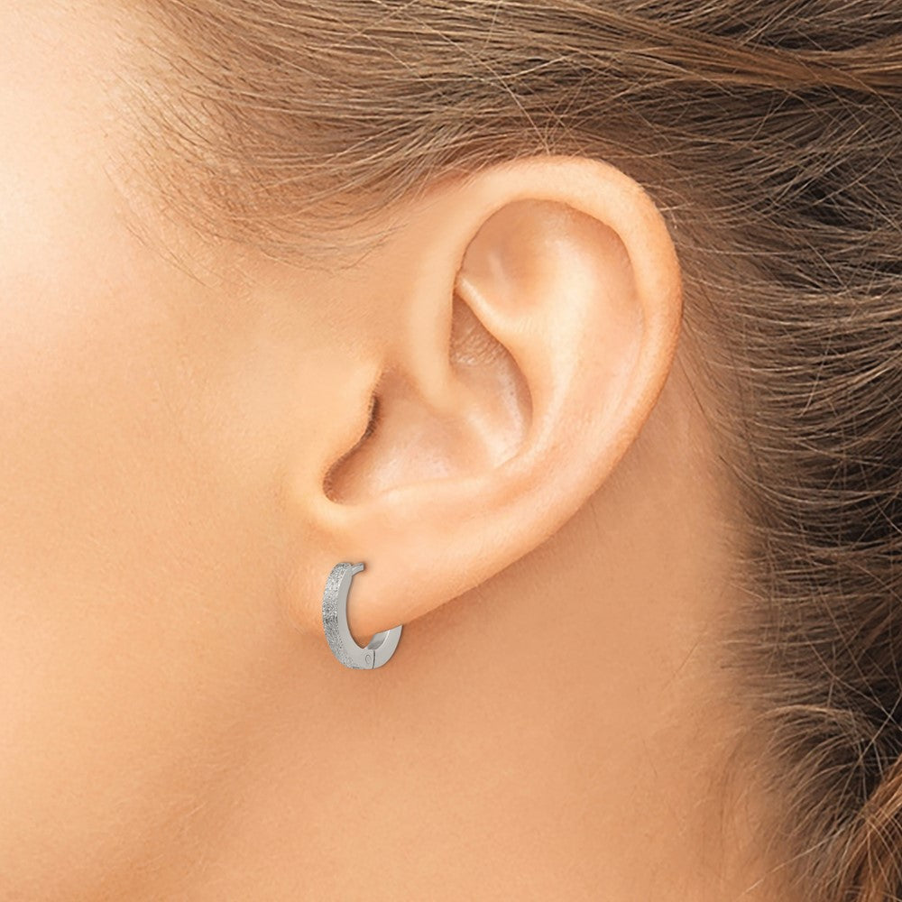 FJC Finejewelers Stainless Steel Polished and Sandblasted 2mm Hinged Hoop Earrings 13 mm x 13 mm