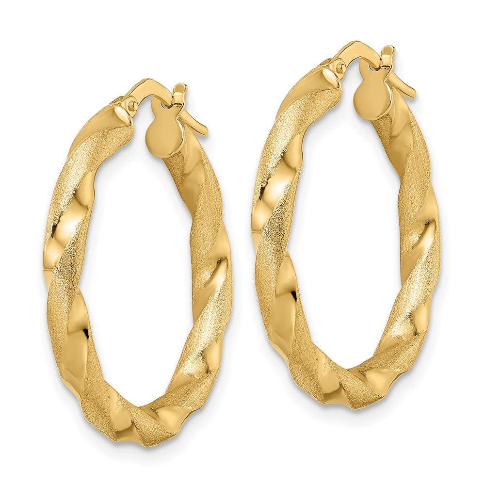 FJC Finejewelers 14 kt Yellow Gold Brushed and Polished Twisted Hoop Earrings 26 x 25 mm