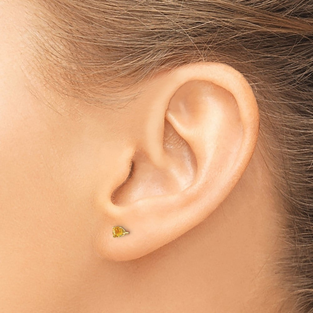 FJC Finejewelers 14 kt Yellow Gold Stud November/Citrine Post Earrings 3 x 3 mm