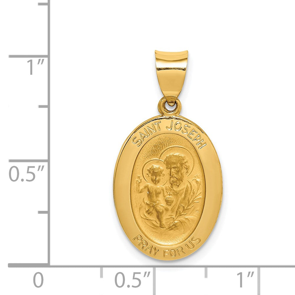 FJC Finejewelers 14 kt Yellow Gold Polished and Satin St Joseph Medal Hollow Charm 26 x 13 mm