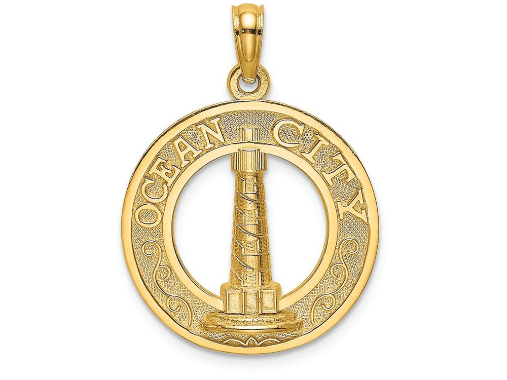FJC Finejewelers 14k Yellow Gold Ocean City Round Frame with Lighthouse Center Charm