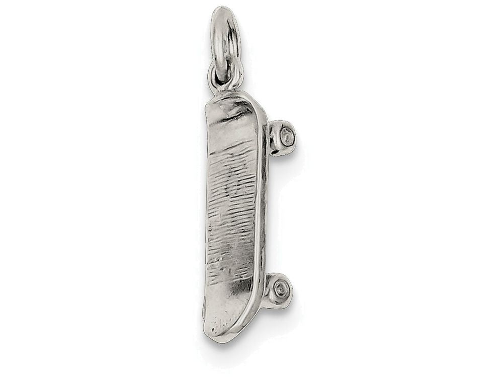 FJC Finejewelers Sterling Silver Skateboard Charm
