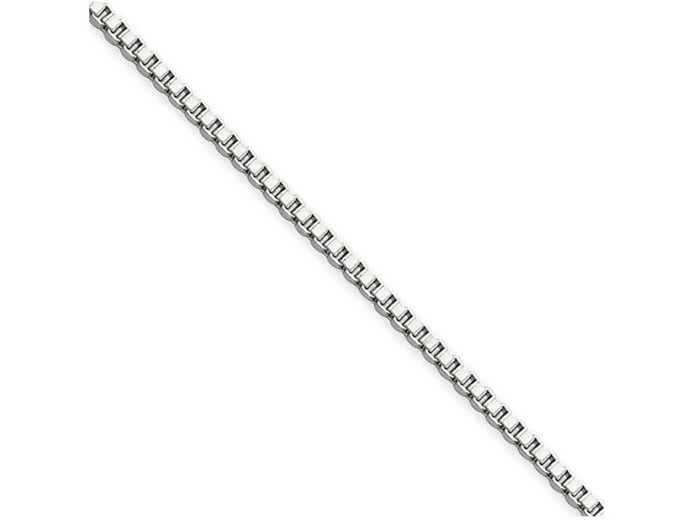 Chisel Stainless Steel 1.5mm 18in Box Chain Necklace