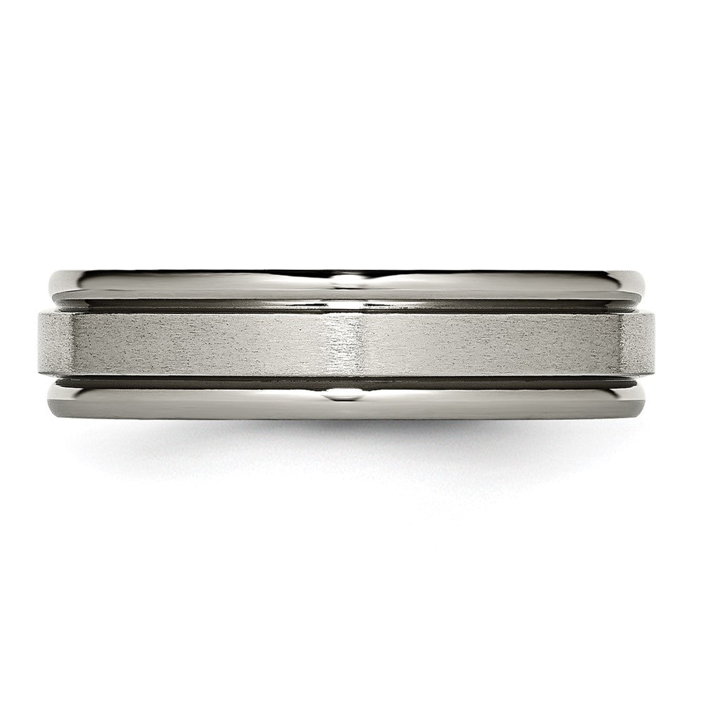 Chisel Titanium Grooved Edge 6mm Satin And Polished Wedding Band