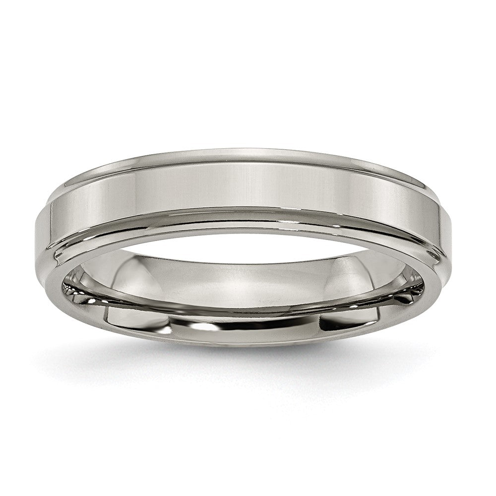 Chisel Titanium Ridged Edge 5mm Polished Wedding Band